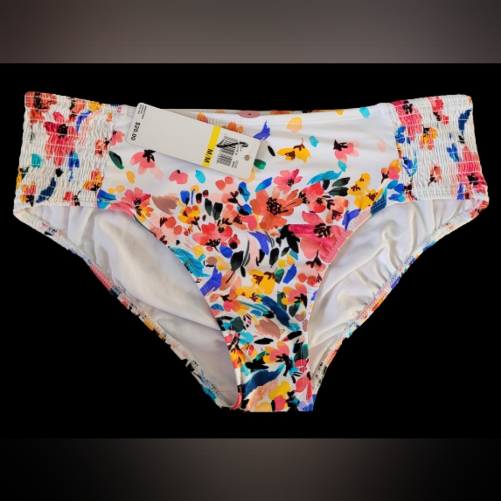 Bikini swimwear